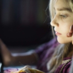 Çocukları internet bağımlılığından kurtarmanın yolları