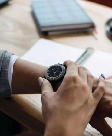 Çalışan Ebeveynler İçin Zaman Yönetimi ve Pratik Çözümler